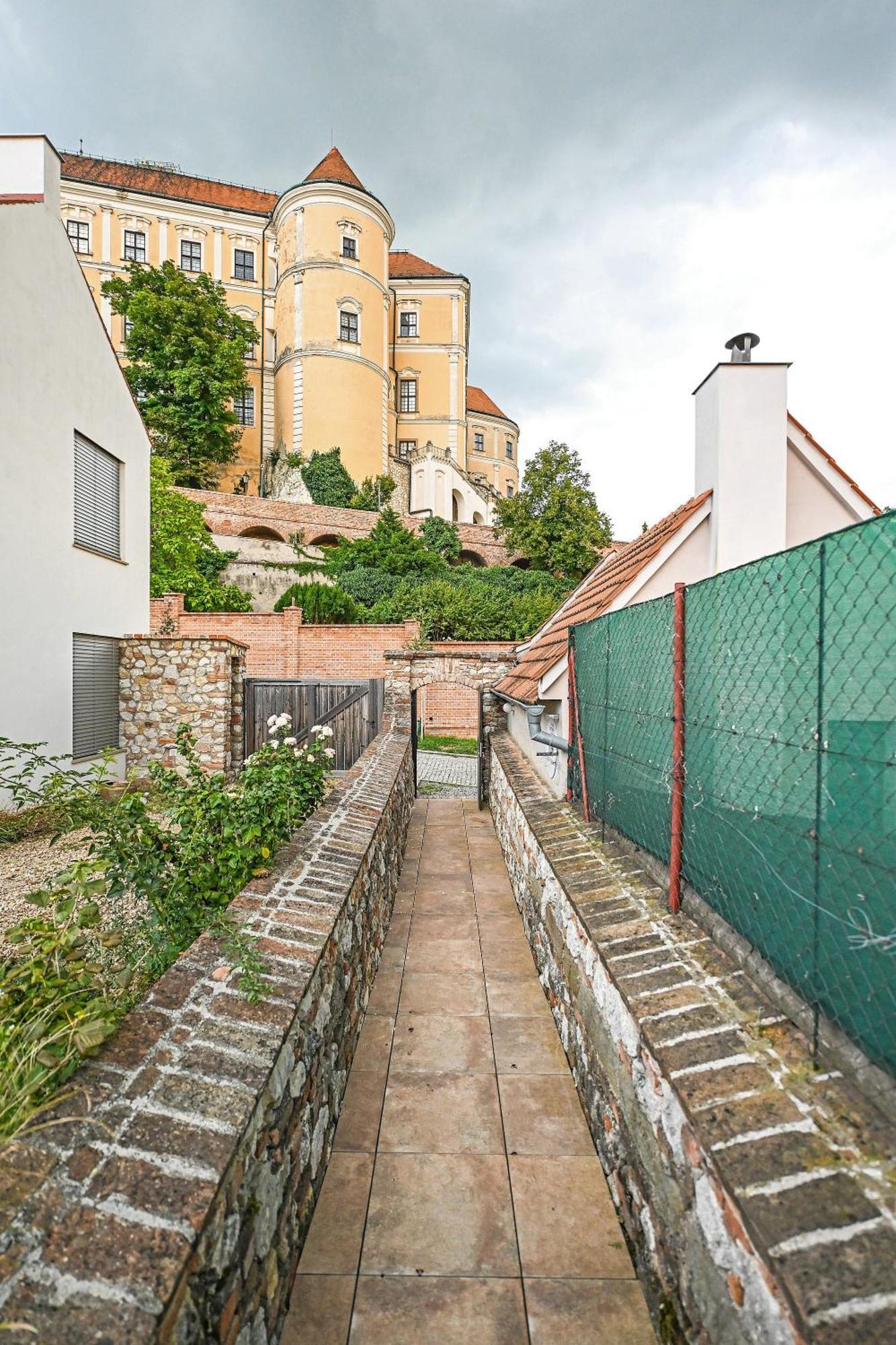 Boutique Apartman Mikulov Zewnętrze zdjęcie